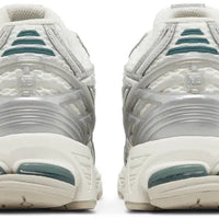 New Balance 1906R 'Silver Metallic Cream